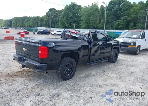 2018 Chevrolet Silverado 1500 2Lt from USA, damaged, VIN 1GCVKREC7JZ353484